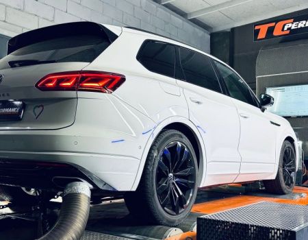 VW Touareg 3.0 TDI DPYD MD1CS014 – ECU Solutions | TC Performance